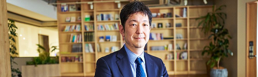 代表取締役社長 桃井 純 代表取締役社長 桃井 純
